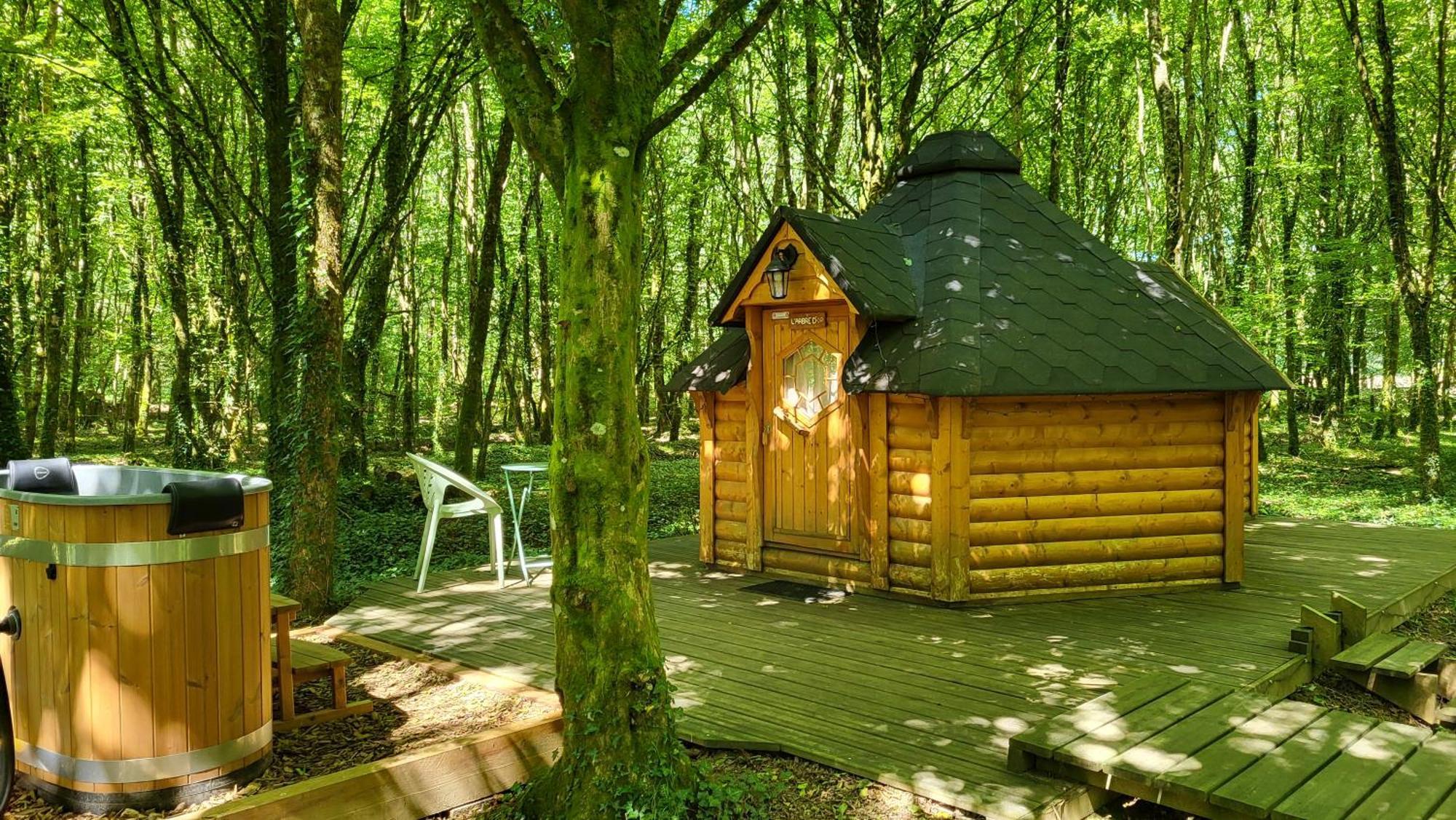 Le Domaine Insolite De Broceliande แปงปง ภายนอก รูปภาพ