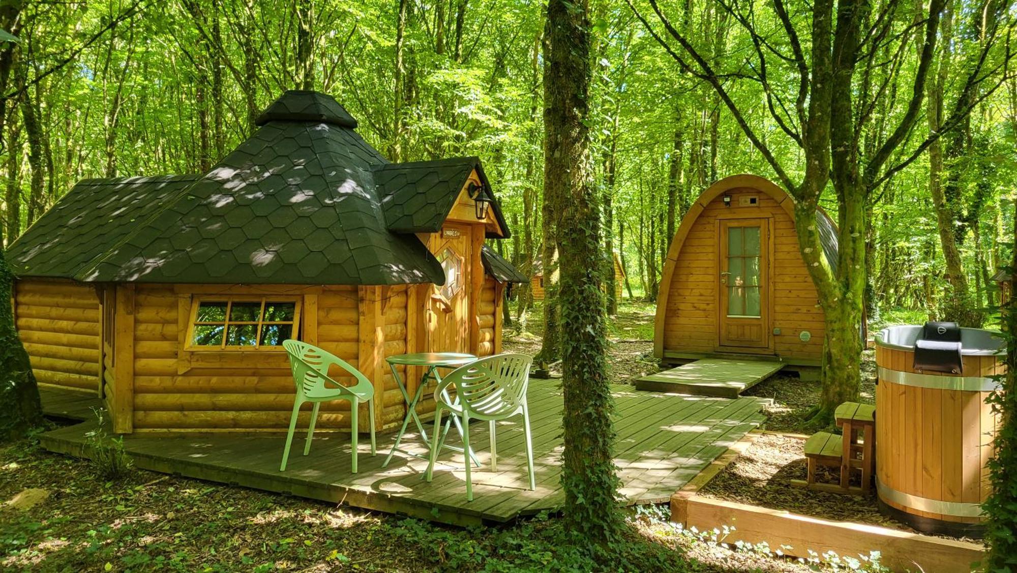 Le Domaine Insolite De Broceliande แปงปง ภายนอก รูปภาพ