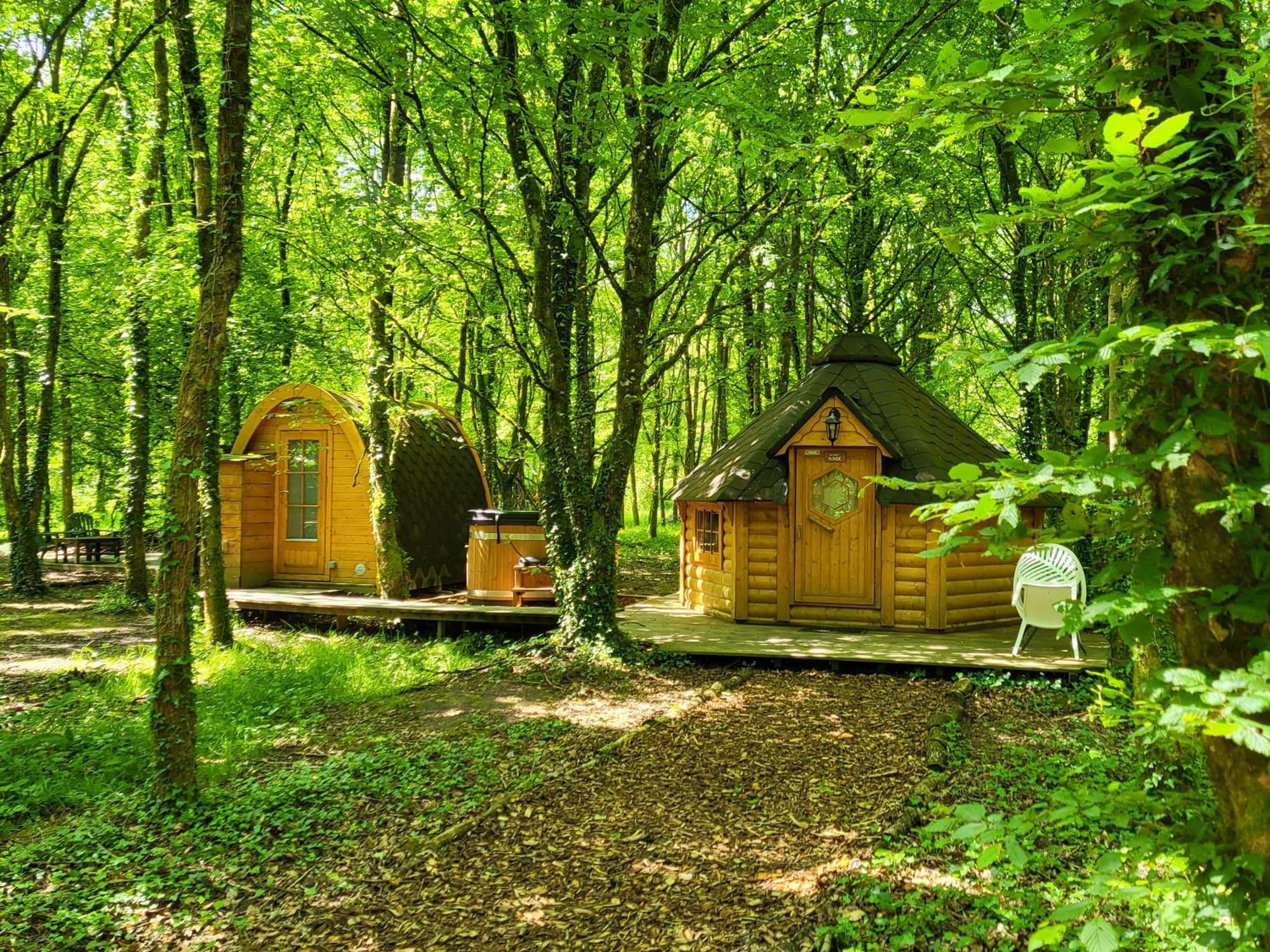 Le Domaine Insolite De Broceliande แปงปง ภายนอก รูปภาพ