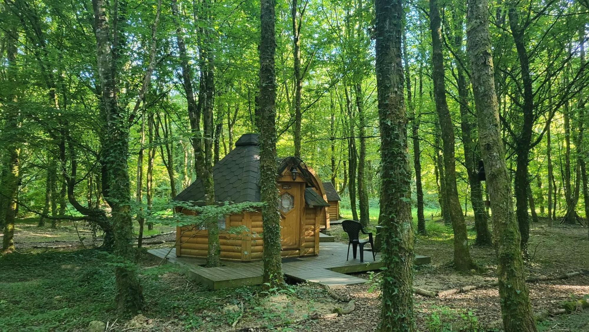 Le Domaine Insolite De Broceliande แปงปง ภายนอก รูปภาพ