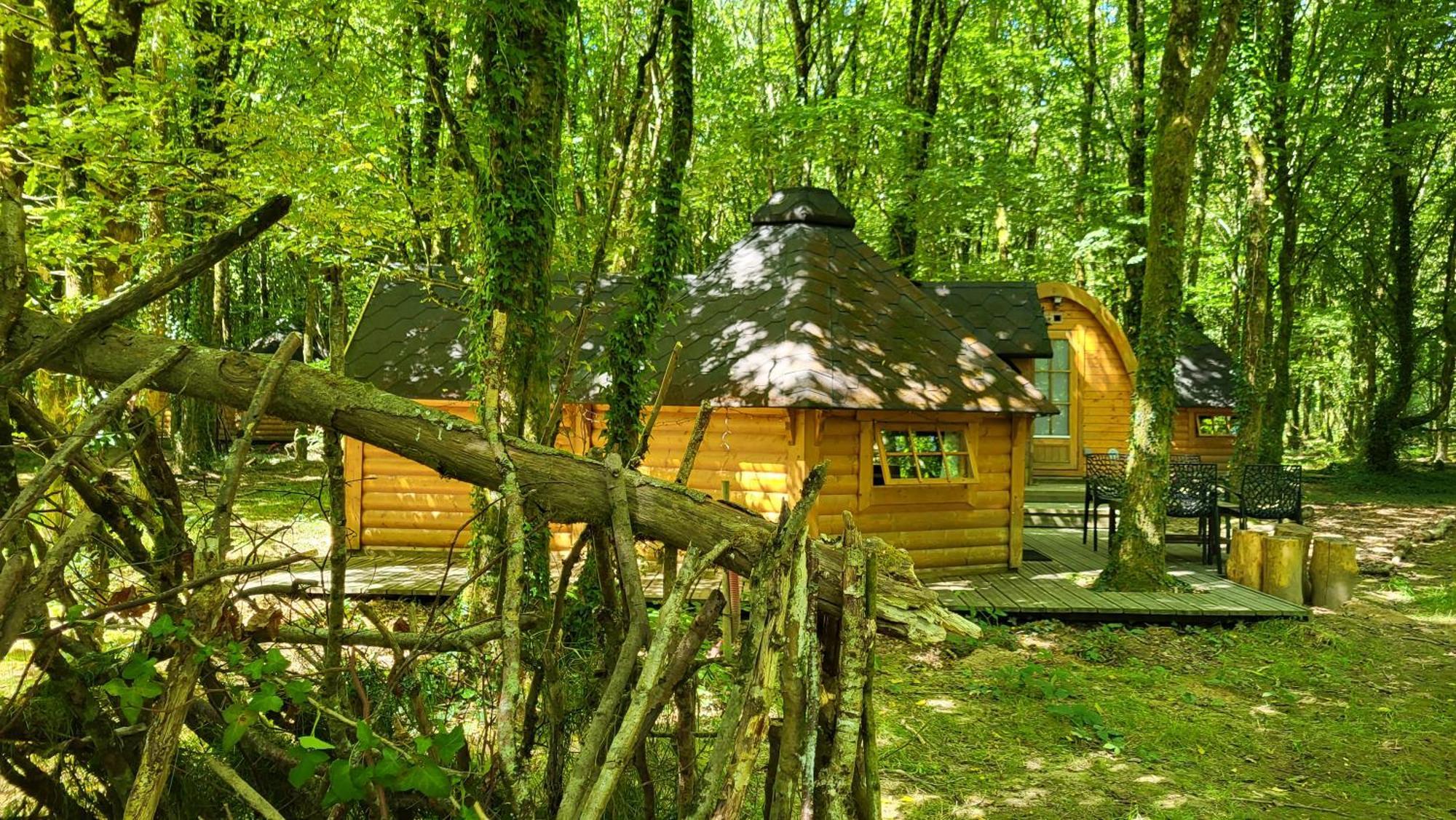 Le Domaine Insolite De Broceliande แปงปง ภายนอก รูปภาพ